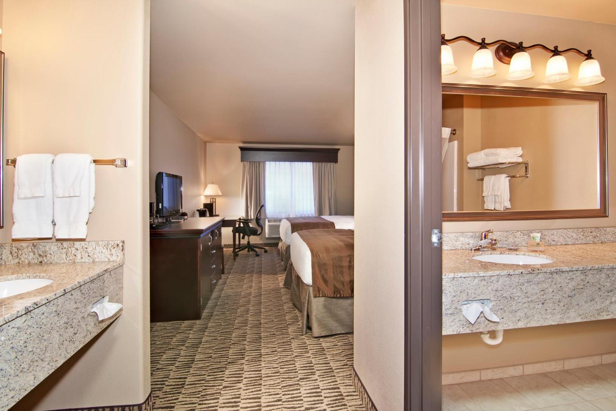 The Watford Hotel Watford City Eksteriør billede
